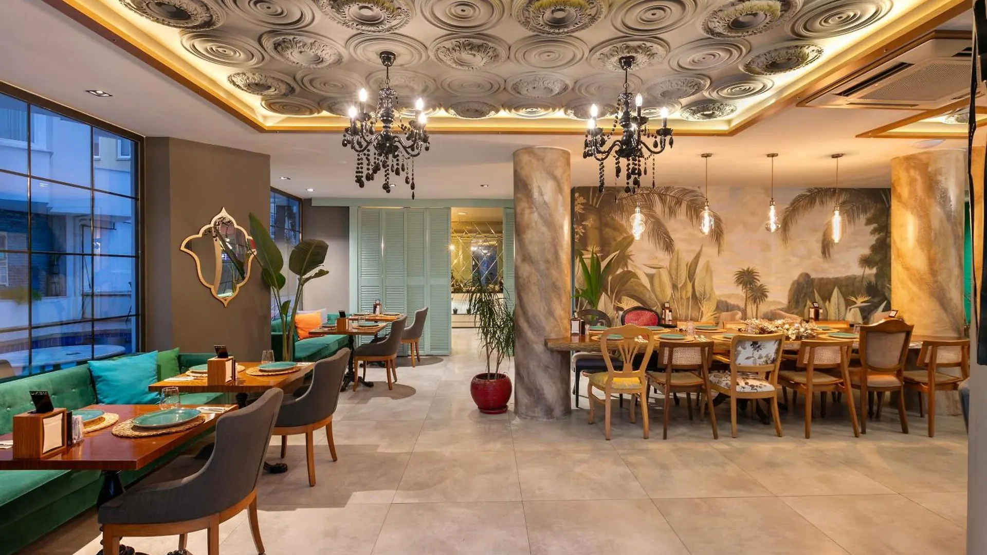 Azuu Boutique Hotel Antalya 4*,