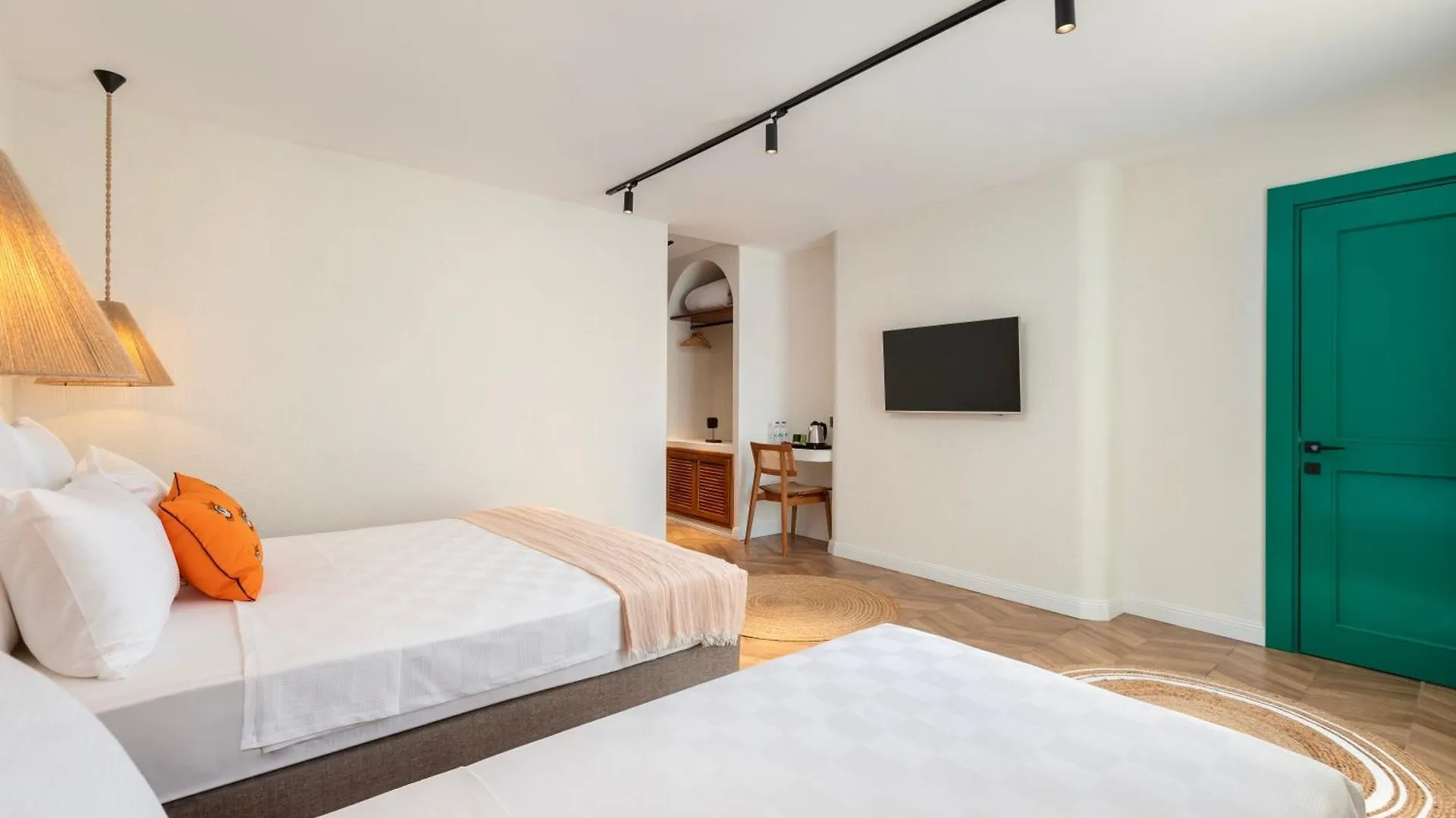 Azuu Boutique Hotel Анталья