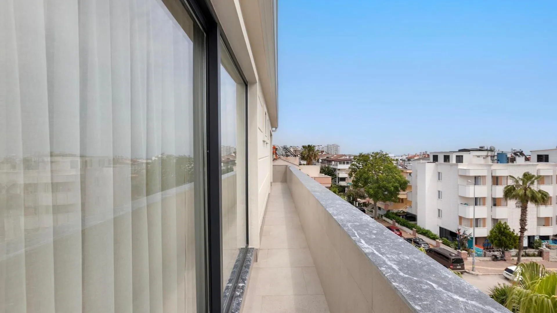 Azuu Boutique Hotel Анталья 4*,