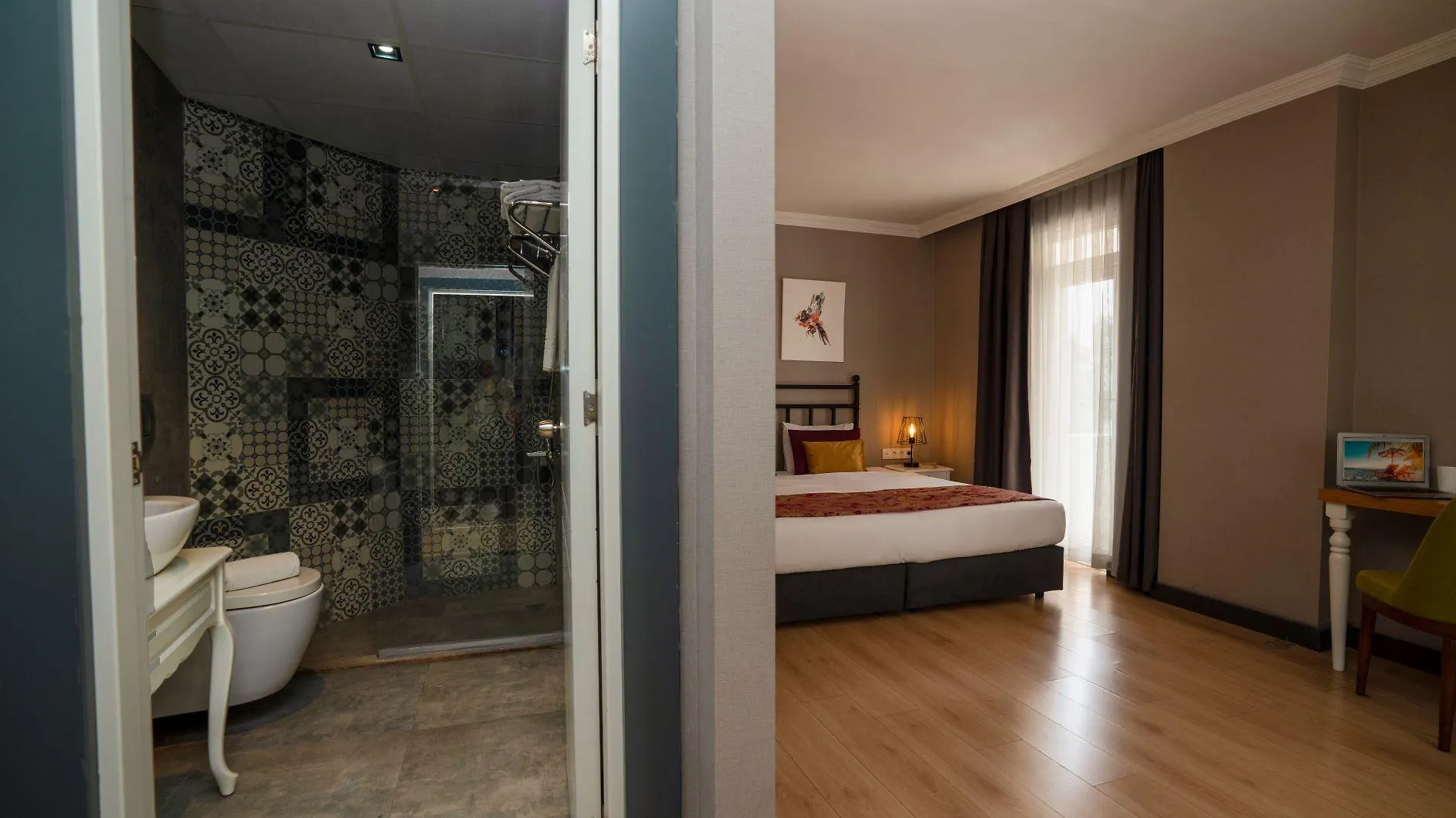 Azuu Boutique Hotel Antalya 4*,